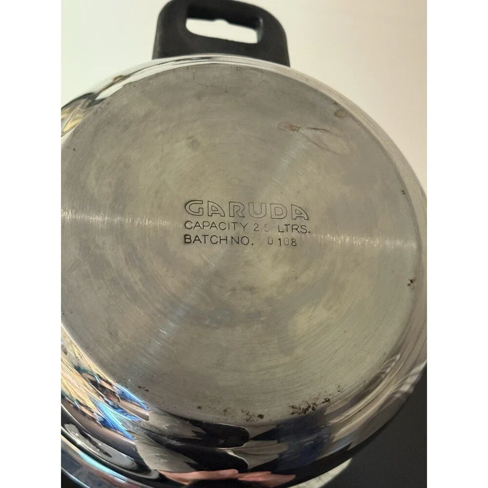 Garuda Pressure Cooker Salem Stainless Steel Stovetop Pot Pan 2.5 L